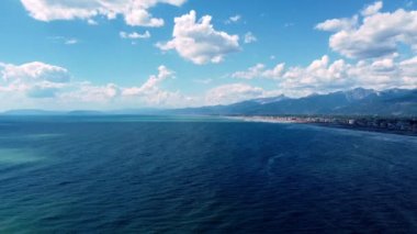 İtalya, Viareggio açıklarında Akdeniz.