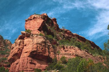 Sedona, Arizona 'daki Fay Kanyonu' nda uçurum.