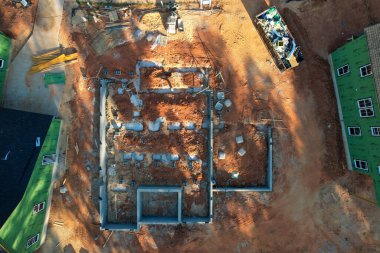 Güney Carolina 'da inşa edilen yeni evlere bakın.