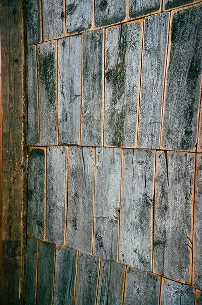 Oude Versleten Grijze Houten Verticale Planken Sommige Stukken Van Het — Stockfoto