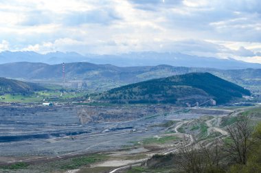 Karadağ, Durmitor Ulusal Parkı. Ulusal park Budva 'ya yaklaşık 180 kilometre uzaklıkta, ülkenin kuzeyinde yer almaktadır. Yüksek kalite fotoğraf