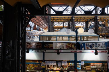 Budapeşte, Macaristan - 24 Ekim 2024: Merkezi Pazar Salonu. Yüksek kalite fotoğraf