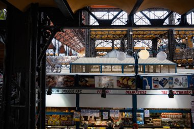 Budapeşte, Macaristan - 24 Ekim 2024: Merkezi Pazar Salonu. Yüksek kalite fotoğraf