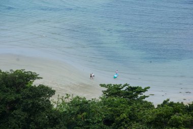 Beyaz Kum Sahili ve Açık Deniz