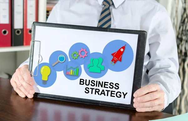 Концепція Бізнес Стратегії Показана Бізнесменом — стокове фото