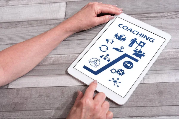 Concetto Coaching Mostrato Tablet Utilizzato Una Donna — Foto Stock