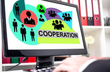 Bir bilgisayar ekranında gösterilen işbirliği konsepti