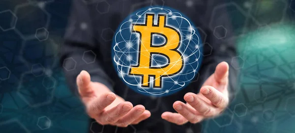 Bitcoin Valuta Koncepció Felett Kezében Egy Ember Háttérben — Stock Fotó