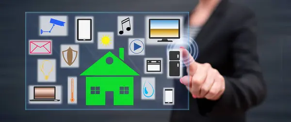 Frau Berührt Smart Home Konzept Mit Dem Finger Auf Touchscreen — Stockfoto