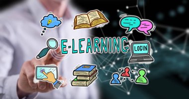 Bir adam dokunmatik ekranda e-öğrenme kavramına parmağıyla dokunuyor.