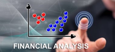 Adam dokunmatik ekranda finansal analiz kavramına parmağıyla dokunuyor.