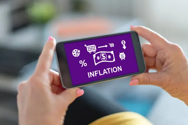 Schermo Dello Smartphone Che Mostra Concetto Inflazione — Foto Stock