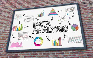 Bir tuğla duvara sabit bir panoda çizilmiş veri analiz kavramı