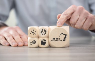 Otomasyon sembollü tahta bloklar