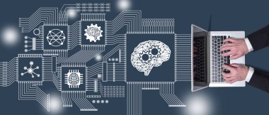 Derin öğrenme kavramının sembolü olan dizüstü bilgisayar kullanan ellerin üst görünümü