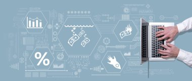 Ekonomik kriz konseptini simgeleyen dizüstü bilgisayar kullanan ellerin üst görünümü