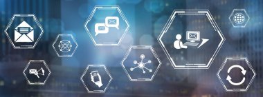 Bulanık arkaplanda simgeleri olan e- posta pazarlama kavramı