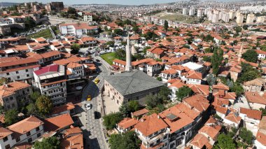 Ahi Serafettin Camii, Anadolu Seljuk döneminde 13. yüzyılda inşa edilmiştir. Camiinin diğer adı da Arslanhane Camii. Ankara, Türkiye.