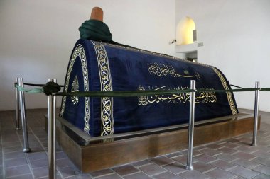 Celaleddin Karatay, Anadolu Seljuk Eyaleti 'nde görev yapmış bir devlet adamıydı. Celaleddin Karatay 'ın mezarı Karatay Madrasa' nın içinde..