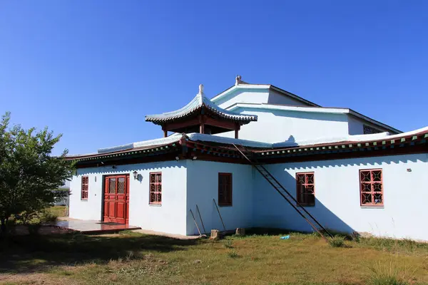 Orhun Yazıtlar Müzesi 2008 yılında inşa edildi. Müzede arkeolojik kazılarda gün ışığına çıkarılan Bilge Kagan Anıtı, Kul Tthe Anıtı ve eserler sergileniyor..