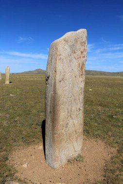 Jargalant anıtı Moğolistan 'ın Arkhangai eyaletinde yer almaktadır. Bölgedeki taşlar geyiklerin ve çeşitli motiflerin resimlerini içeriyor. Taş anıtlar Bronz Çağı sırasında inşa edildi..