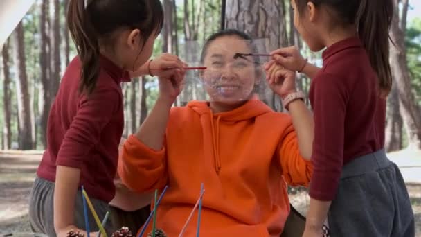 Matka Dceruška Spolu Dělají Domácí Úkoly Parku Asijské Matka Učí — Stock video