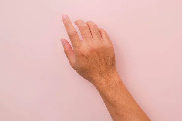 Mężczyzna Dotyka Jednym Palcem Odizolowanym Różowym Tle Ręce Obsługi Panelu — Zdjęcie stockowe