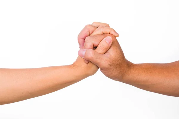 男性と女性の手握手 白い背景に手をつないでいるカップル それは助け 思いやり 思いやりと世界平和の概念を意味することができます — ストック写真