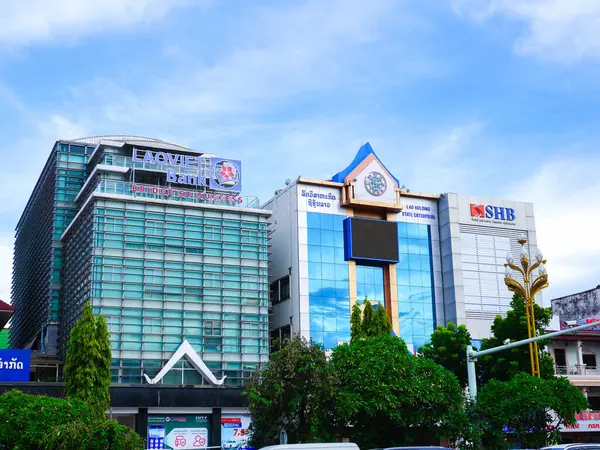 26 Haziran 2024, Vientiane, Laos - Banka binaları ya da Vientiane ofisi.