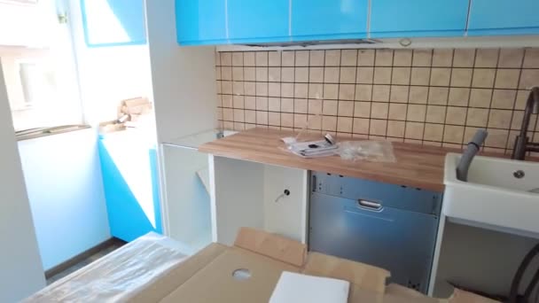 Nieuwe Keuken Elkaar Zetten Keuken Installatie Nieuw Appartement Nieuw Appartement — Stockvideo