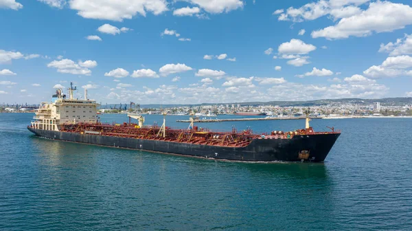 Oil Chemical Tanker Leaves Port Tanker Ship Logistic Transportation Business — Stock Photo, Image