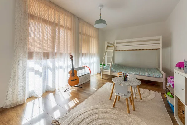 Neues Modernes Kinderzimmer Mit Etagenbett Neue Heimat Innenaufnahmen Holzboden — Stockfoto