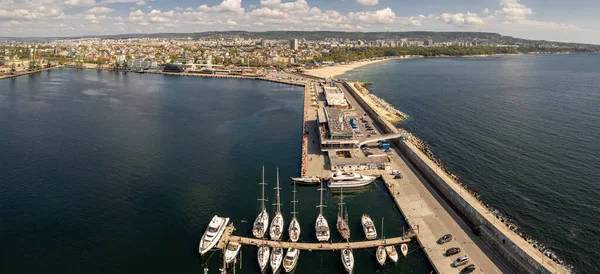 Vista General Varna Capital Marítima Bulgaria Hermoso Paisaje Urbano Sobre —  Fotos de Stock