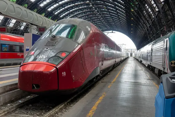 Milão Itália Julho 2023 Trens Alta Velocidade Italo Nuovo Trasporto — Fotografia de Stock