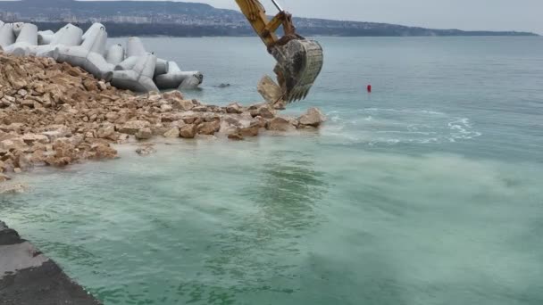 Waterfront Construction Site Excavator Excavator Working Breakwater Construction — Stock Video
