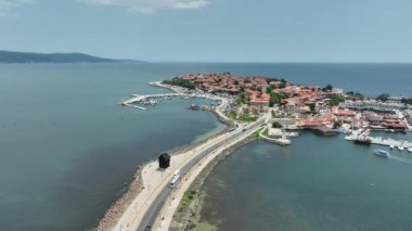Nessebar, Bulgaristan Karadeniz sahil üzerinde Antik kentin havadan görünümü.