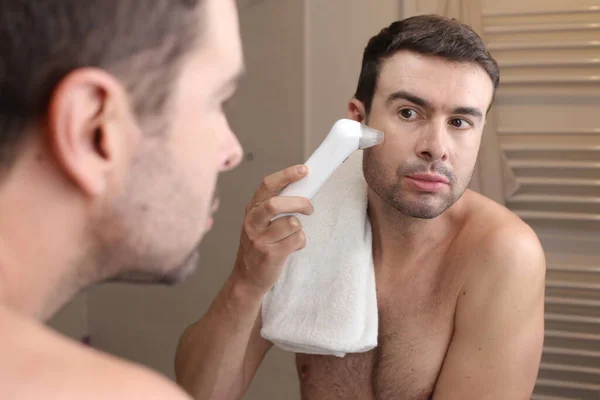 Portrait Handsome Young Man Using Vacuum Pimple Remover Front Mirror — Stock Photo, Image