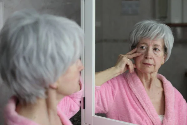 Close Portrait Mature Woman Front Mirror Bathroom — Stock Photo, Image