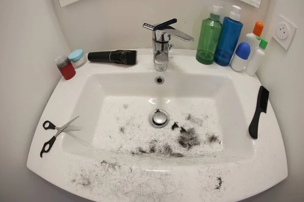 Close Shot Haircut Shaving Equipment Sink Bathroom — Stock Photo, Image