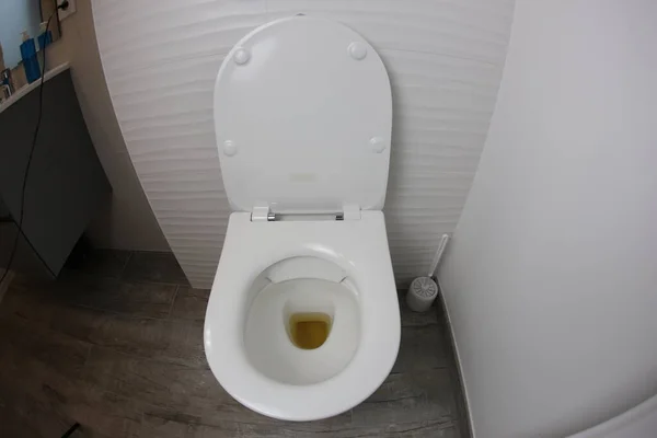 Close Shot Dirty Toilet Modern Bathroom — Stock Photo, Image
