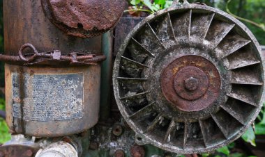 Büyük tekerlek ve cıvatalı makineler