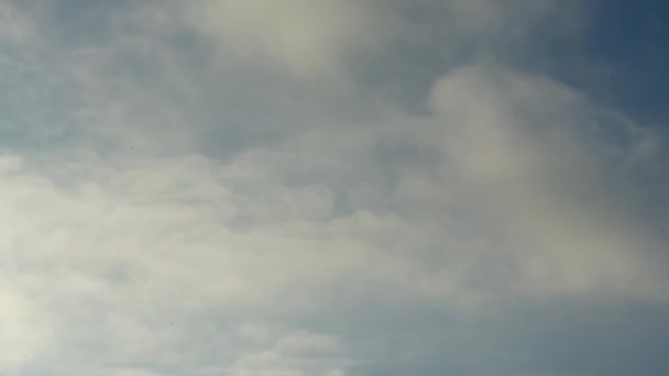 Timelapse Krásné Modré Oblohy Mraky Jasný Slunečný Den Pro Abstraktní — Stock video