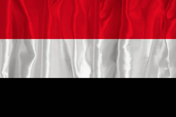 絹の背景にイエメンの旗は偉大な国家のシンボルです 生地の質感国の公式シンボル — ストック写真