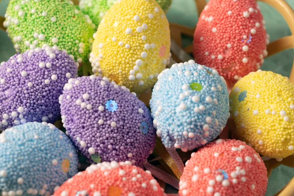 Huevos Pascua Decorativos Diferentes Colores Cerca — Foto de Stock