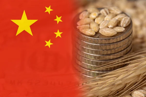 Chinese Flag Grain Background Coins Close Export Wheat Grain World — Stock Photo, Image