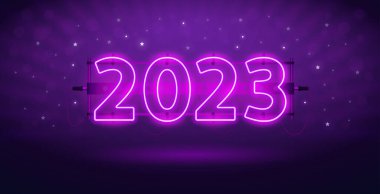 Koyu Mor Arkaplan 'da Parlayan Neon 2023. Tatil projeleriniz için vektör ortamı.