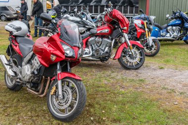 İsveç, Tydinge 1 Mayıs 2022: Sergide güzel bir spor klasik motosikleti