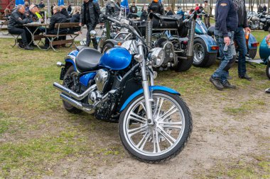 İsveç, Tydinge 1 Mayıs 2022: Sergide güzel bir spor klasik motosikleti