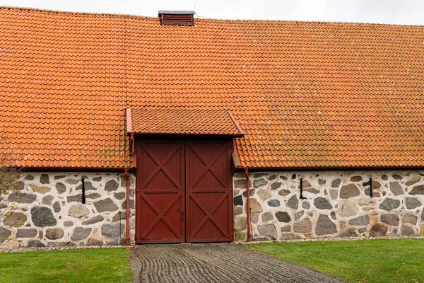 Edifício Antigo Velho Estilo Escandinavo Grandes Pedras Tijolos Área Rural — Fotografia de Stock