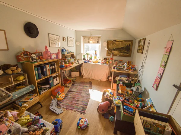 stock image Sweden, Knislinge  February 25, 2016: Playroom, game room. hildren's room, child's room full of different toys. Second hand of toys.